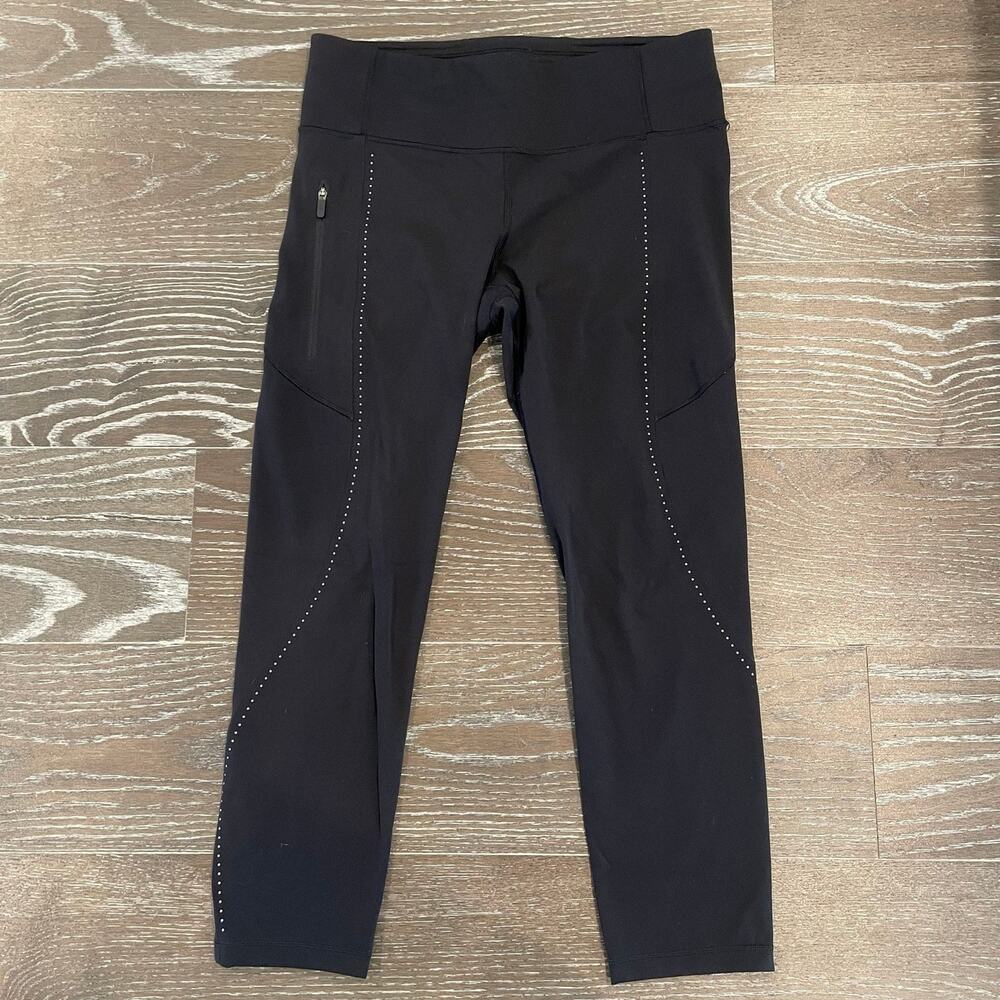 Lululemon Extra Mile Crop Reflective 23” Black Leggings Women Size 8